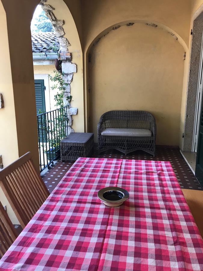 Residenza Le Logge Lejlighedshotel Torri Del Benaco Eksteriør billede
